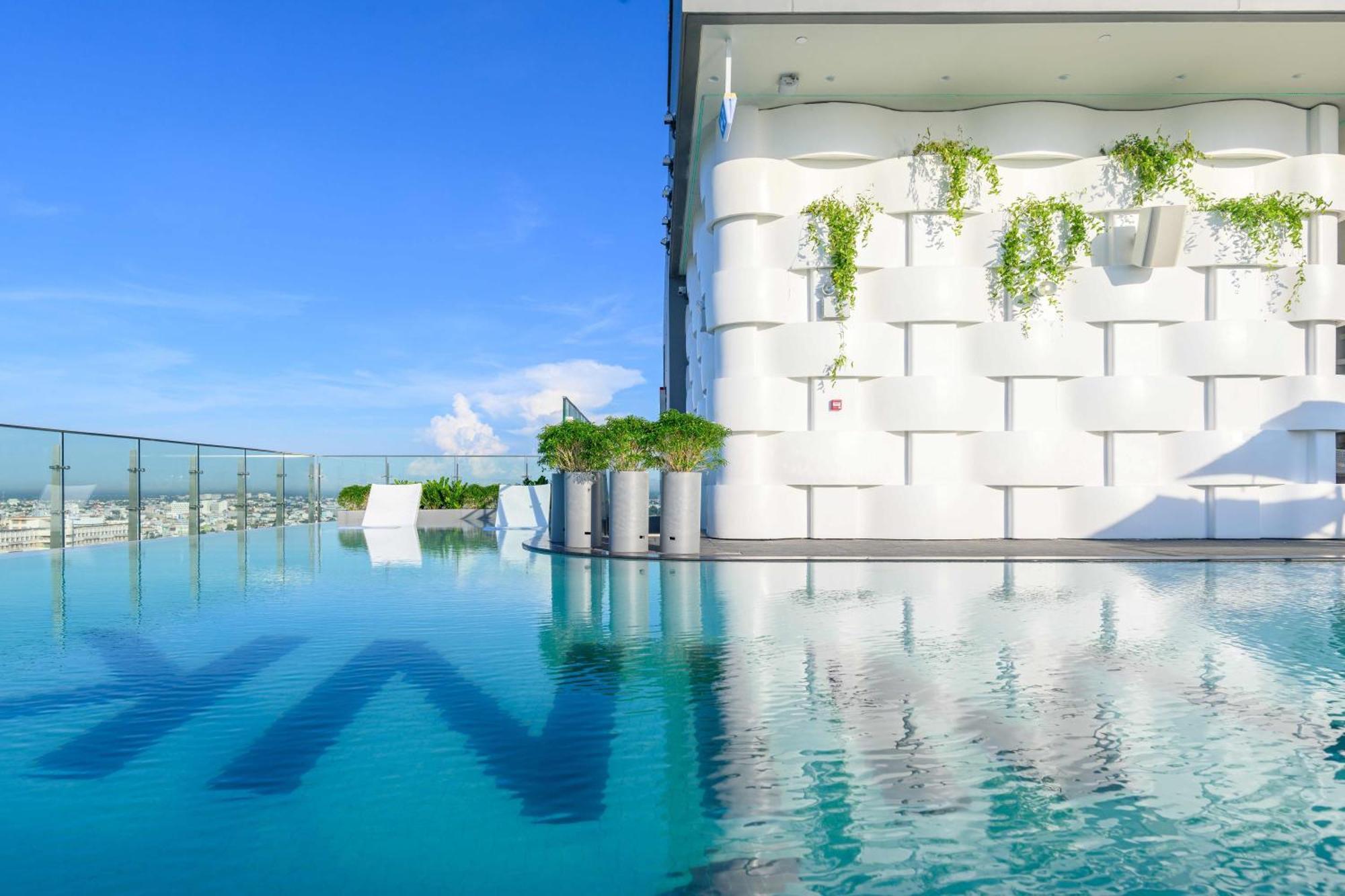 Wink Hotel Can Tho Ninh Kieu Wharf - 24Hrs Stay & Rooftop Pool Bar المظهر الخارجي الصورة