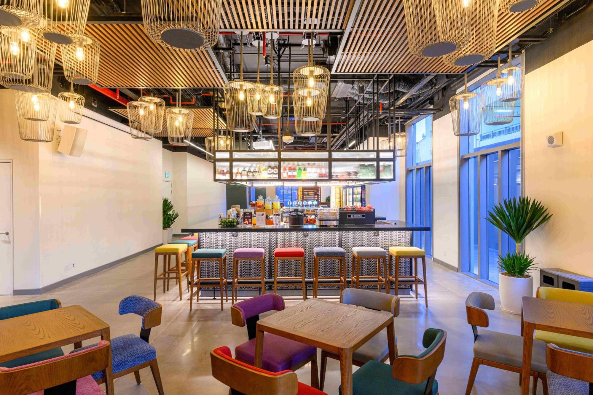 Wink Hotel Can Tho Ninh Kieu Wharf - 24Hrs Stay & Rooftop Pool Bar المظهر الخارجي الصورة