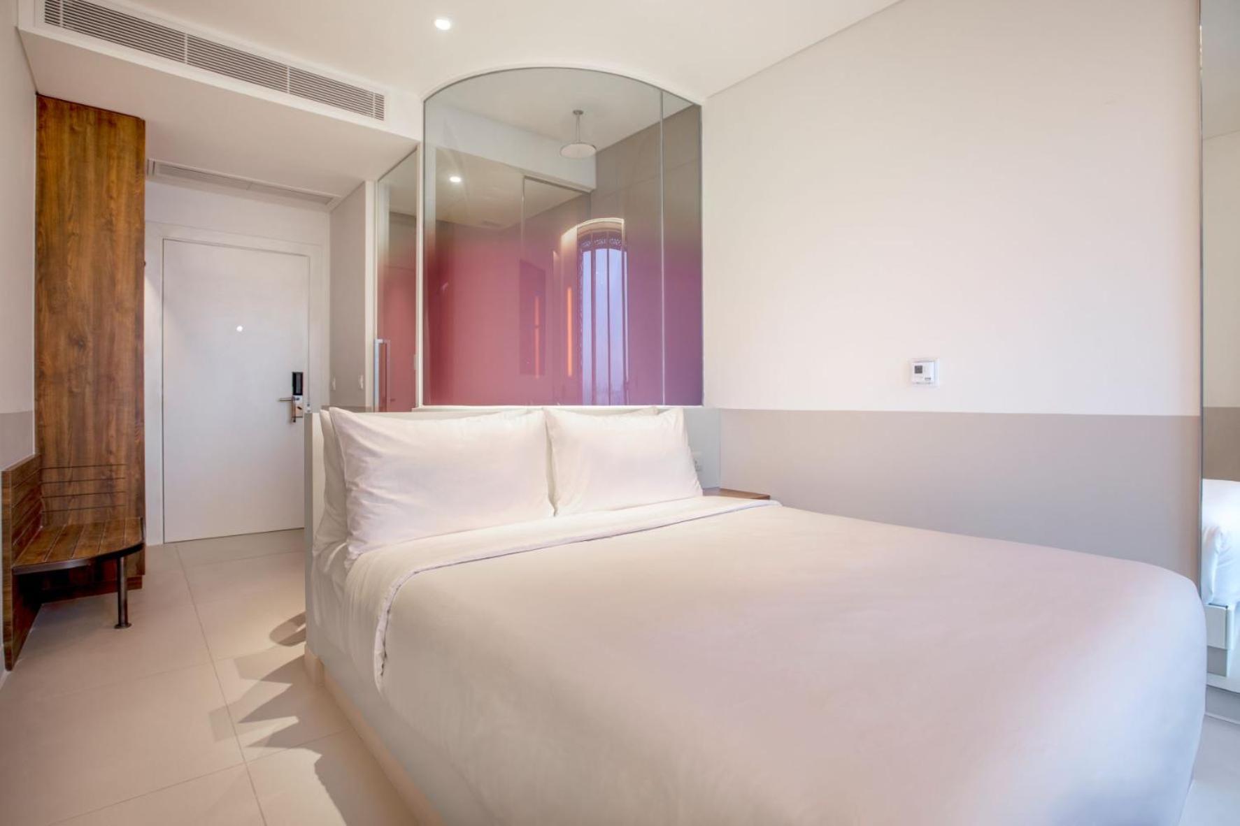 Wink Hotel Can Tho Ninh Kieu Wharf - 24Hrs Stay & Rooftop Pool Bar المظهر الخارجي الصورة